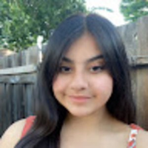 Meet your Posher, Ariana